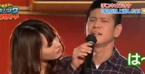 handjob karaoke|In Japan, Contestants in this Game Show Get Hand Jobs While。